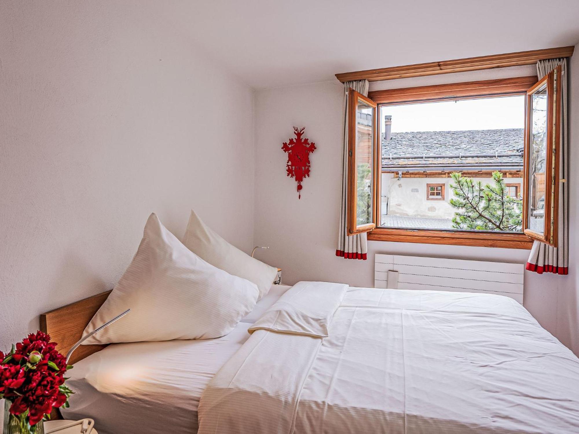 Apartment Chesa Vadret Surlej By Interhome Exterior foto