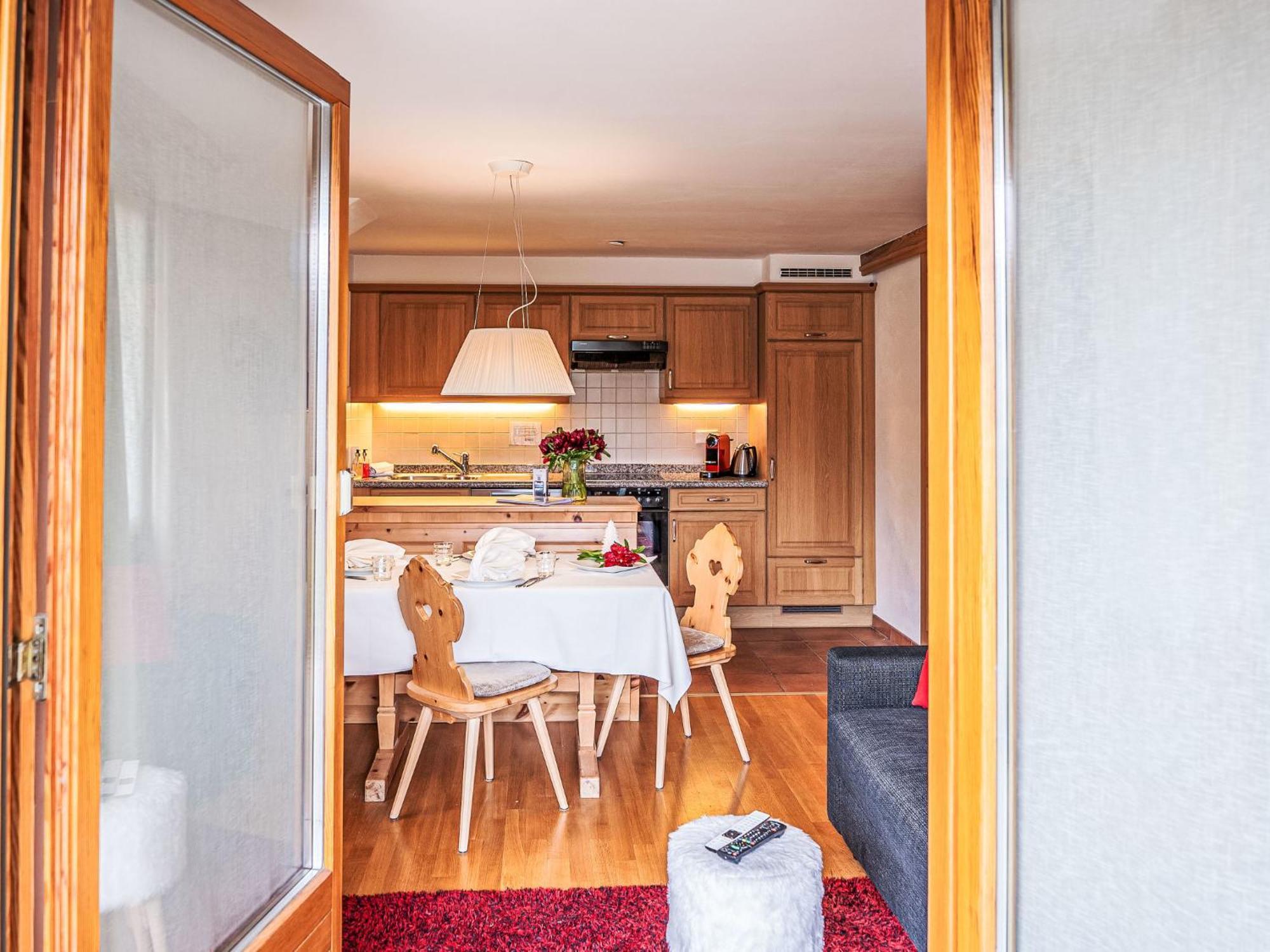 Apartment Chesa Vadret Surlej By Interhome Exterior foto